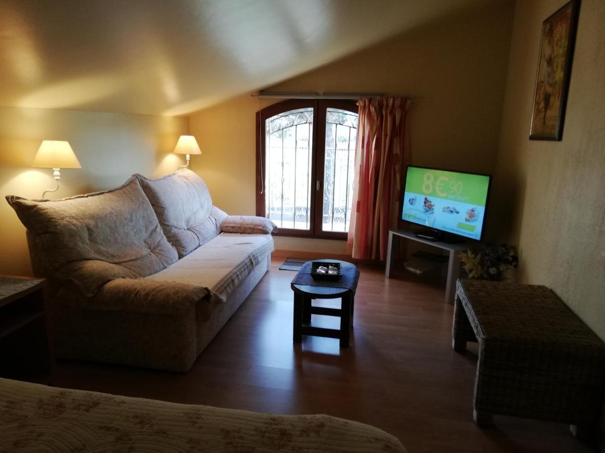 Castelnou La Planquette Bed & Breakfast エクステリア 写真